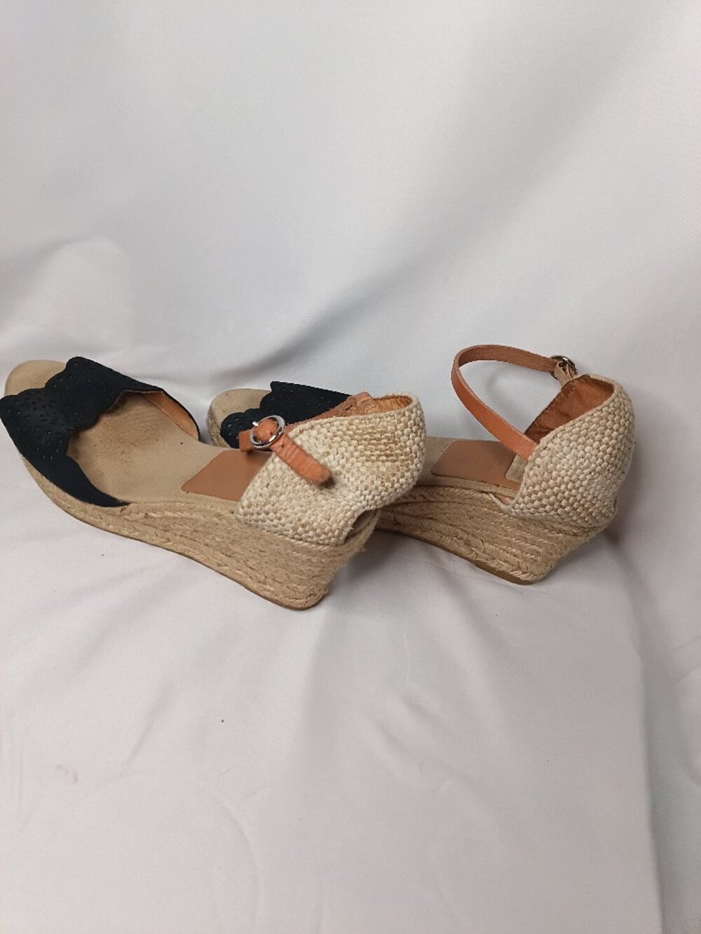 Kanna Women's Roped Heel Wedge Size 7.5 - Picture 4 of 5